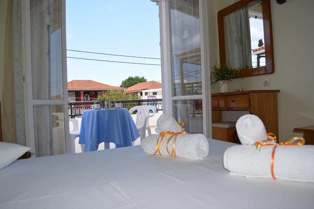 Montes Apartments & Studios Аликанас Екстериор снимка