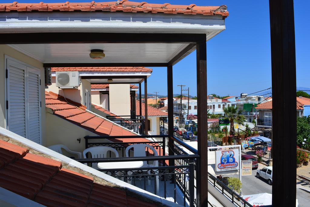 Montes Apartments & Studios Аликанас Екстериор снимка